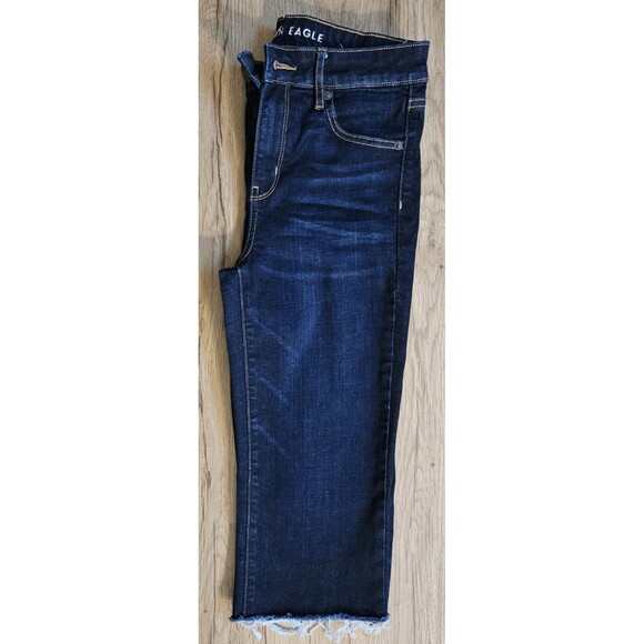 American Eagle High-Rise Crop Flare Raw Hem Super Stretch Womens Capri 4R Dark - Picture 2 of 6